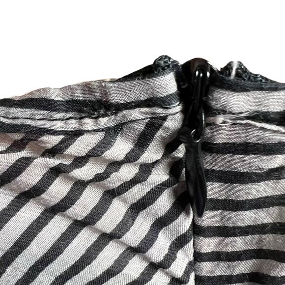 Sparkle & Fade Urban Outfitters Black White Striped Dress Spaghetti Strap Size S - Picture 13 of 13